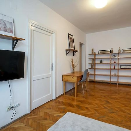 Apartament Universitate - Centrul Vechi Daire Bükreş Dış mekan fotoğraf